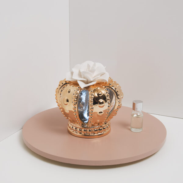 Profumatore a forma di corona in oro rosso con luce led
