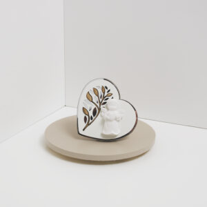 Icona a cuore con albero della vita e angelo in gesso