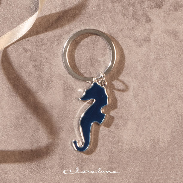 Portachiavi grande con cavalluccio marino blu e ring argento