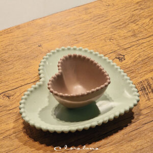 Set ciotolina e piattino a cuore grande con merletti tortora e verde matcha