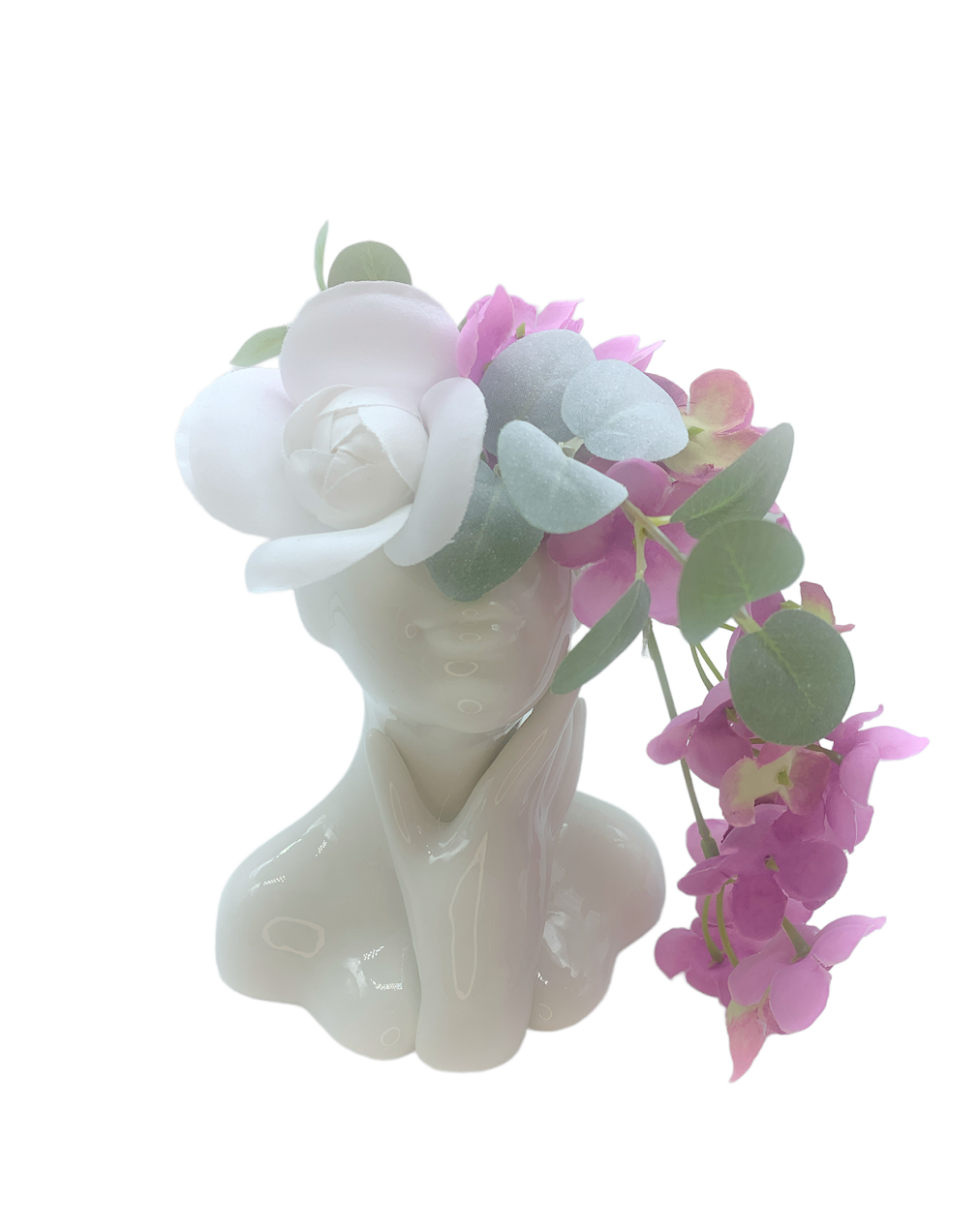 Vaso piccolo con donna con mano sul collo e decoro di fiori