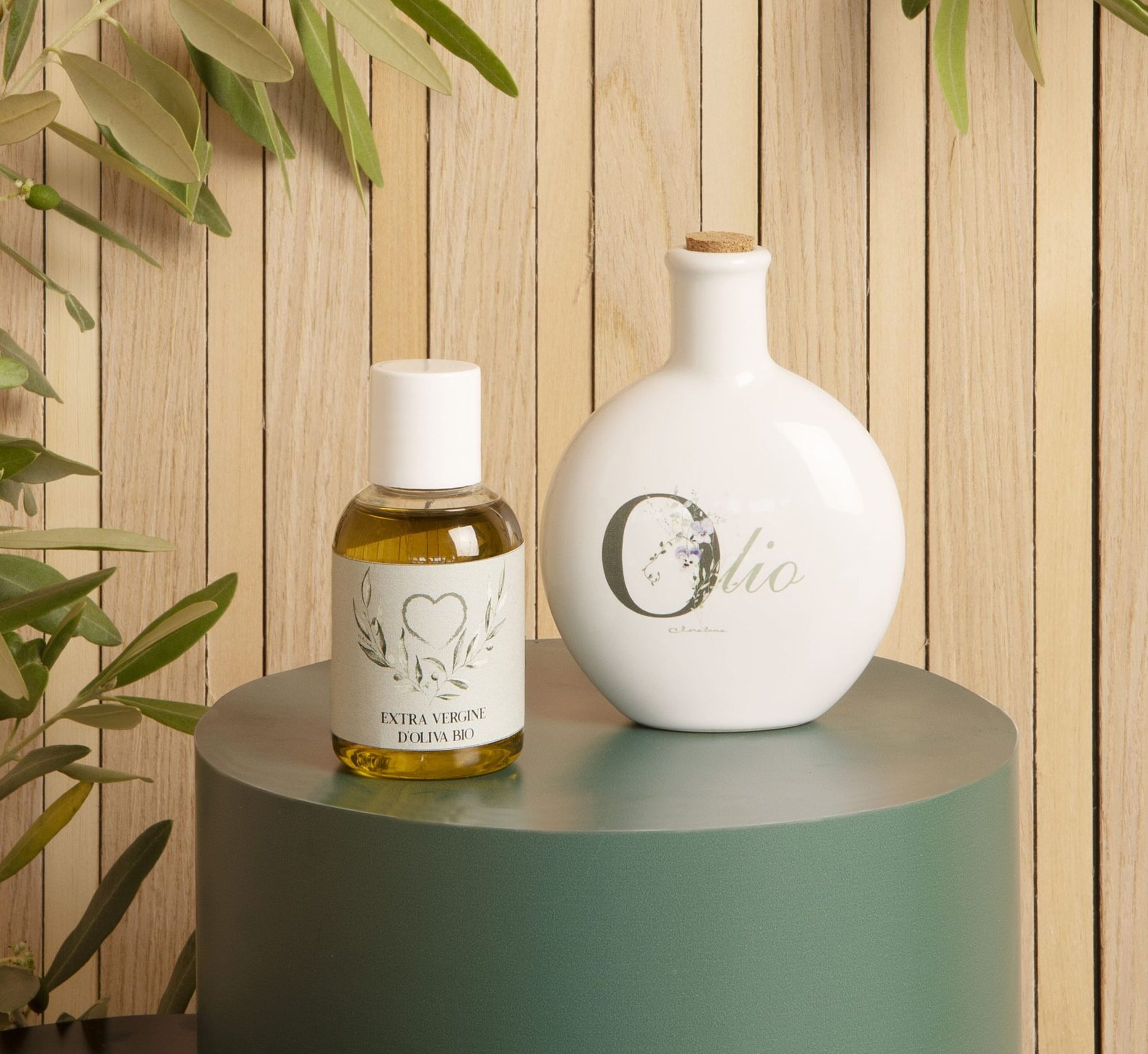 Oliera tonda con bottiglietta di Olio Evo